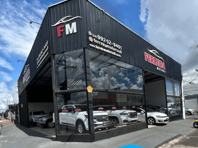 Fachada Ferreira Motors